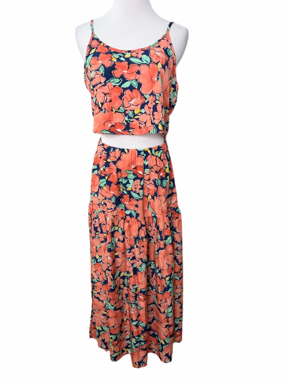 SHEIN Floral Print Maxi Skirt and Adjustable Crop Top Set